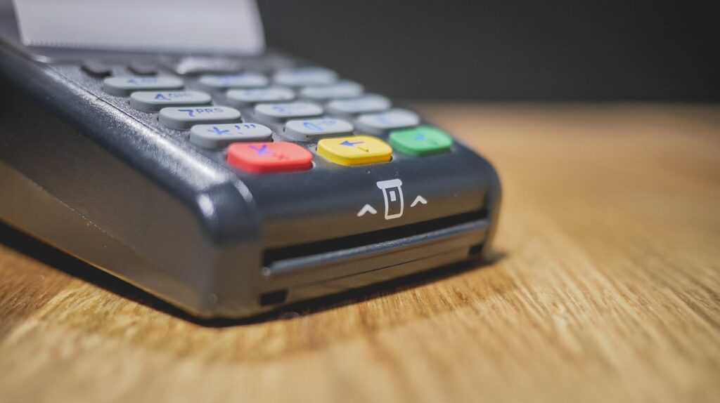 Comparing features of different credit cards before switching